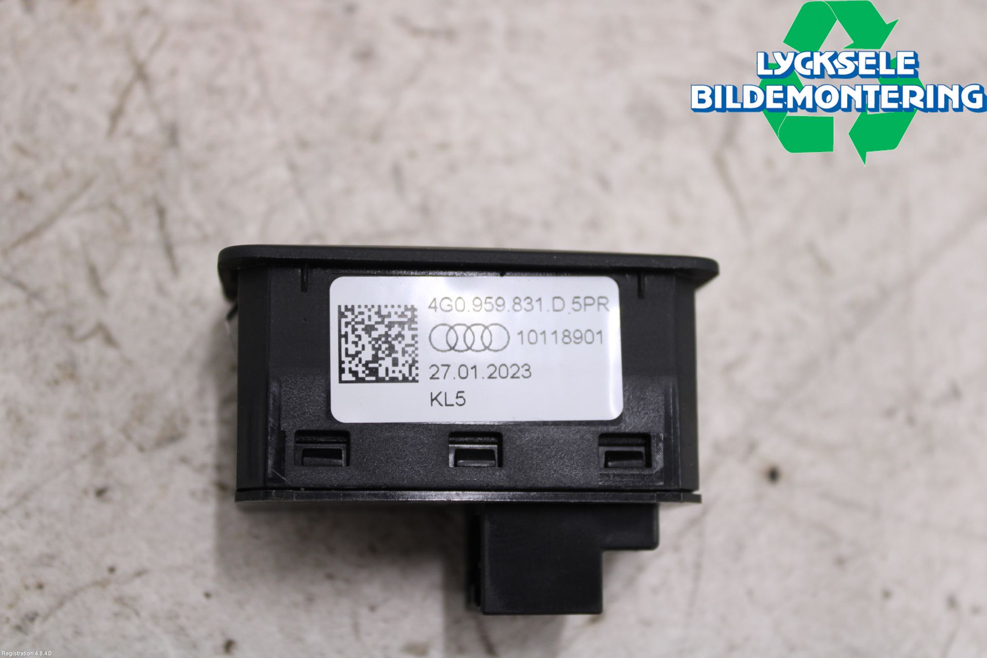 Audi A4/S4 B9 20- Strömställare Baklucka