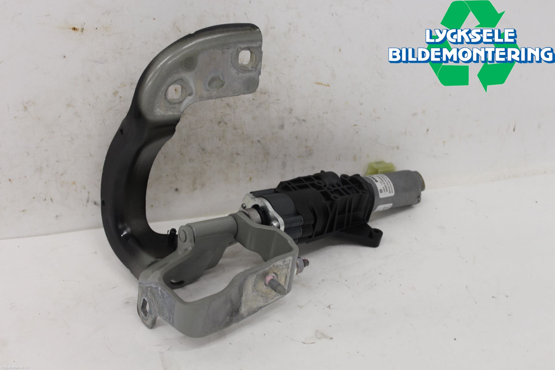 Audi A4/S4 B9 20- Bakluckeöppnare Automatisk