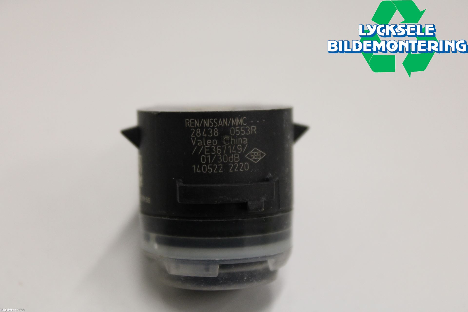 Nissan X-TRAIL T33 22- Parkeringshjälp Frontsensor