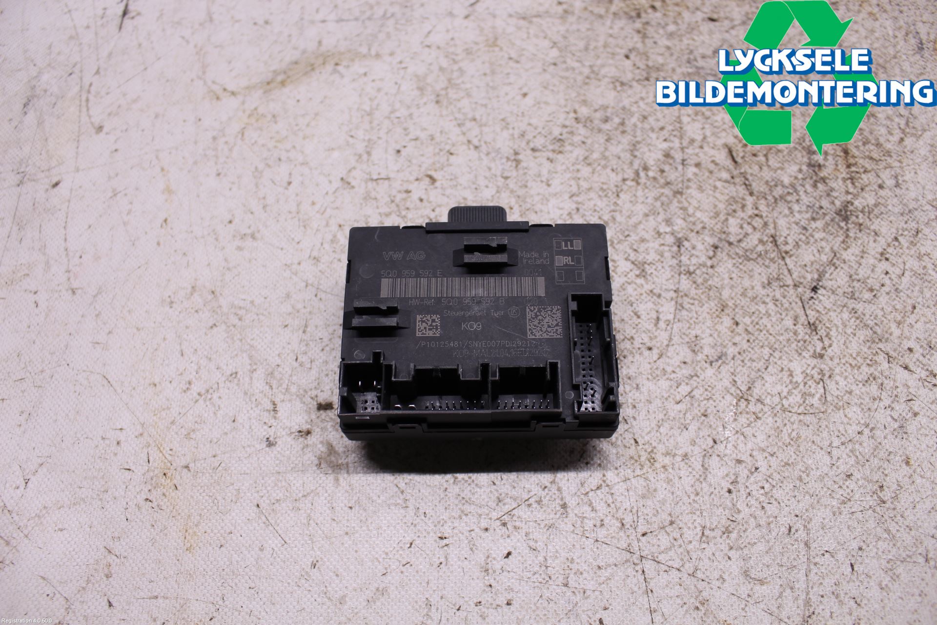 Skoda SUPERB 16-24 Styrenhet Dörr