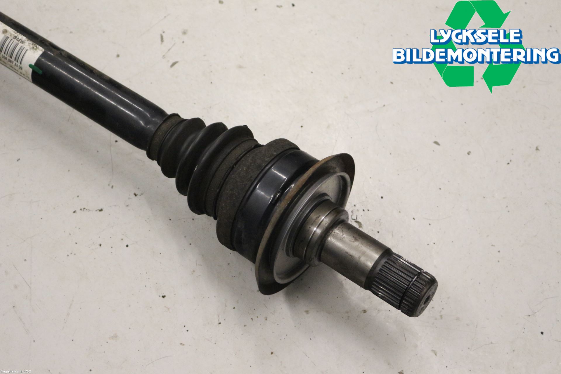 BMW 6 GRAN COUPÉ F06 12-19 Drivaxel Bak Vänster