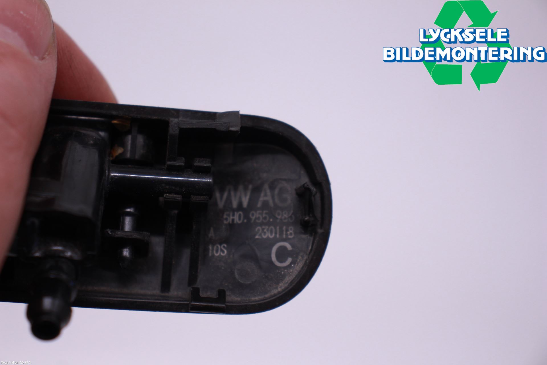 Volkswagen VW GOLF / E-GOLF VIII 20- Spolarmunstycke Rutor