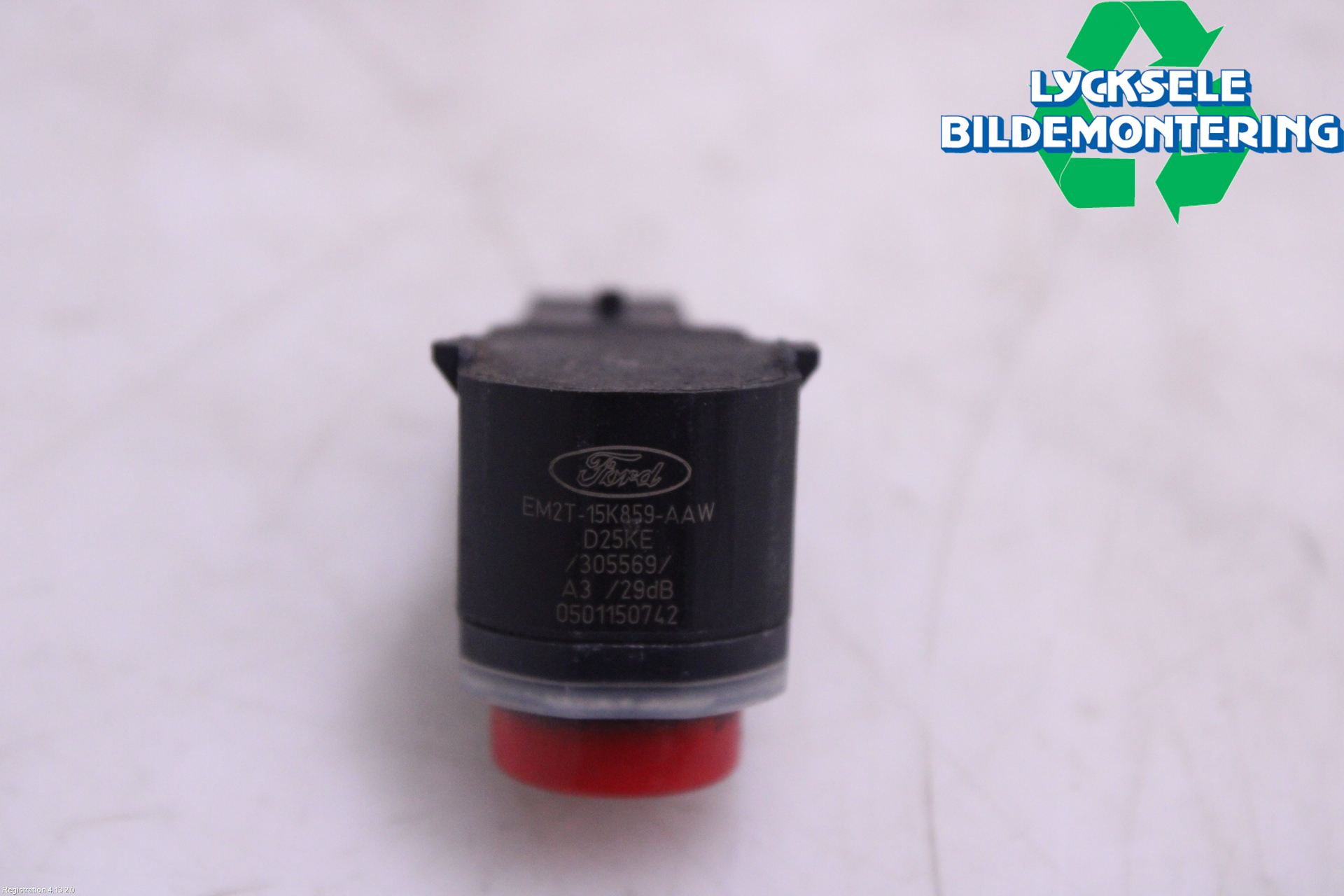 Ford FOCUS 15-18 Parkeringshjälp Backsensor