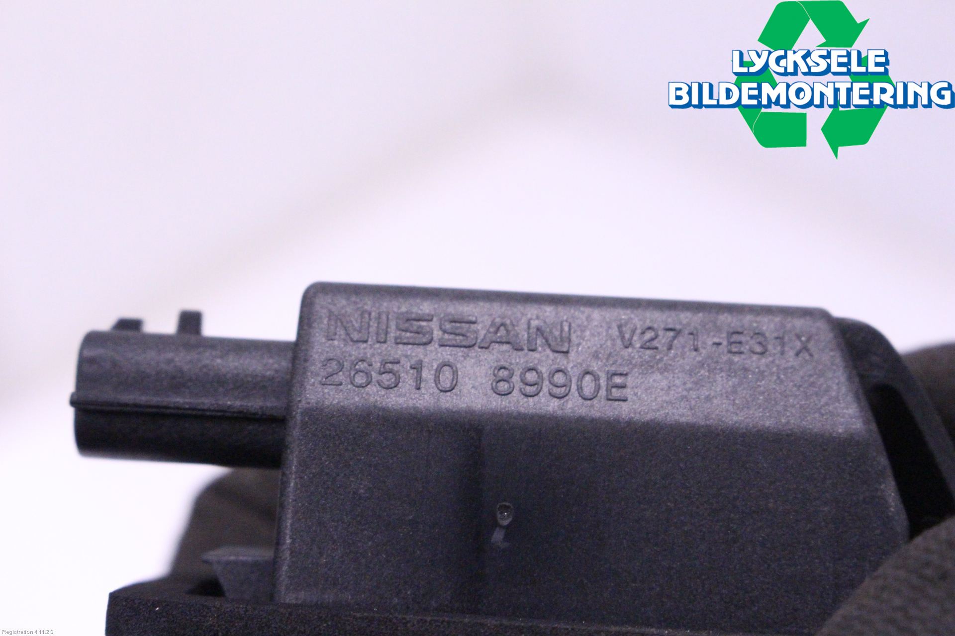 Dacia DUSTER 18-24 Skylt Belysning