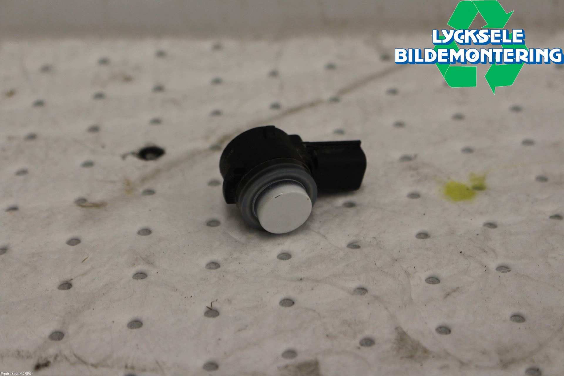 Ford TRANSIT SKÅP/BUSS 14-22 Parkeringshjälp Backsensor