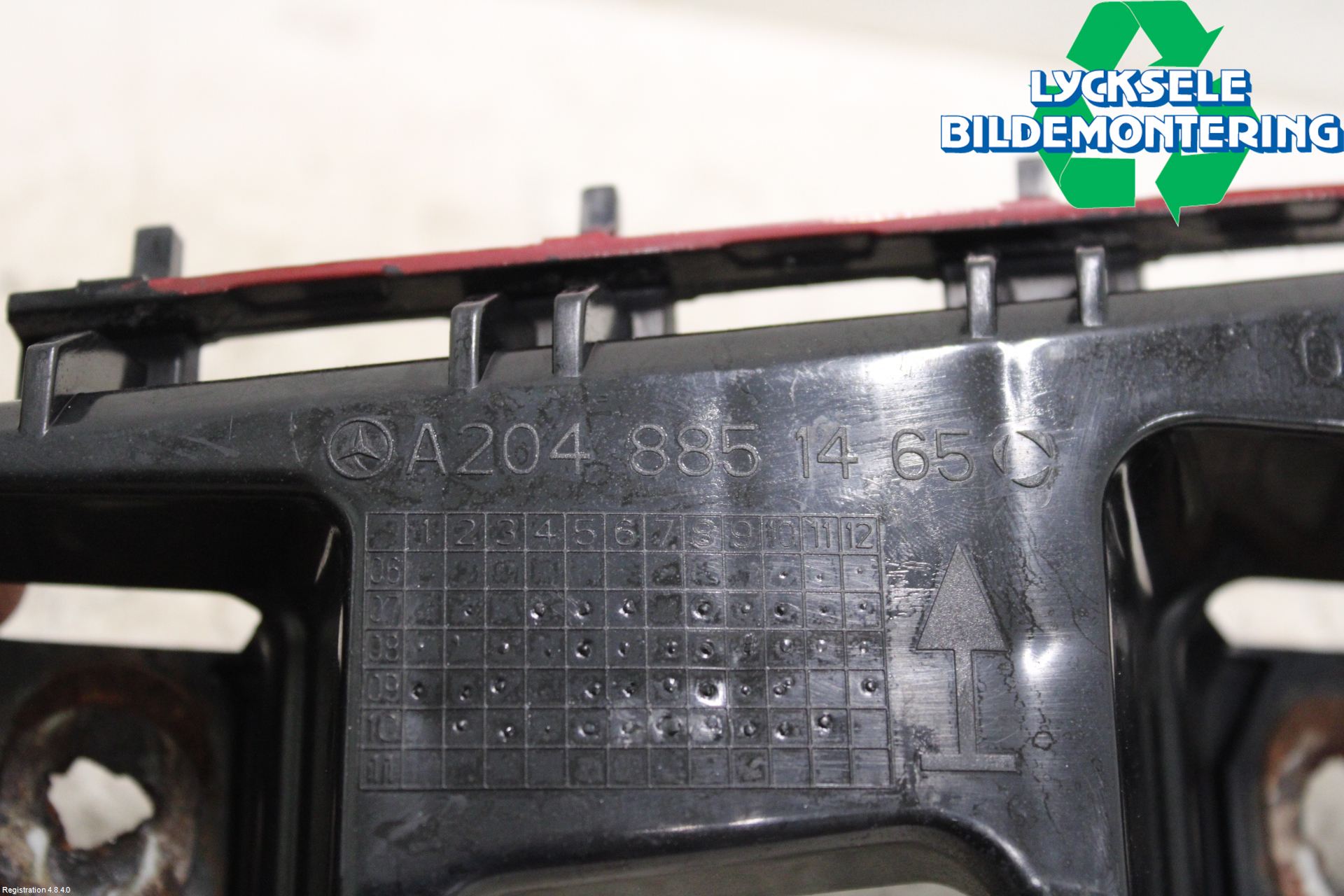 Mercedes-Benz MB C-KLASS (W204) 07-15 Stötfångarfäste Bak Hö