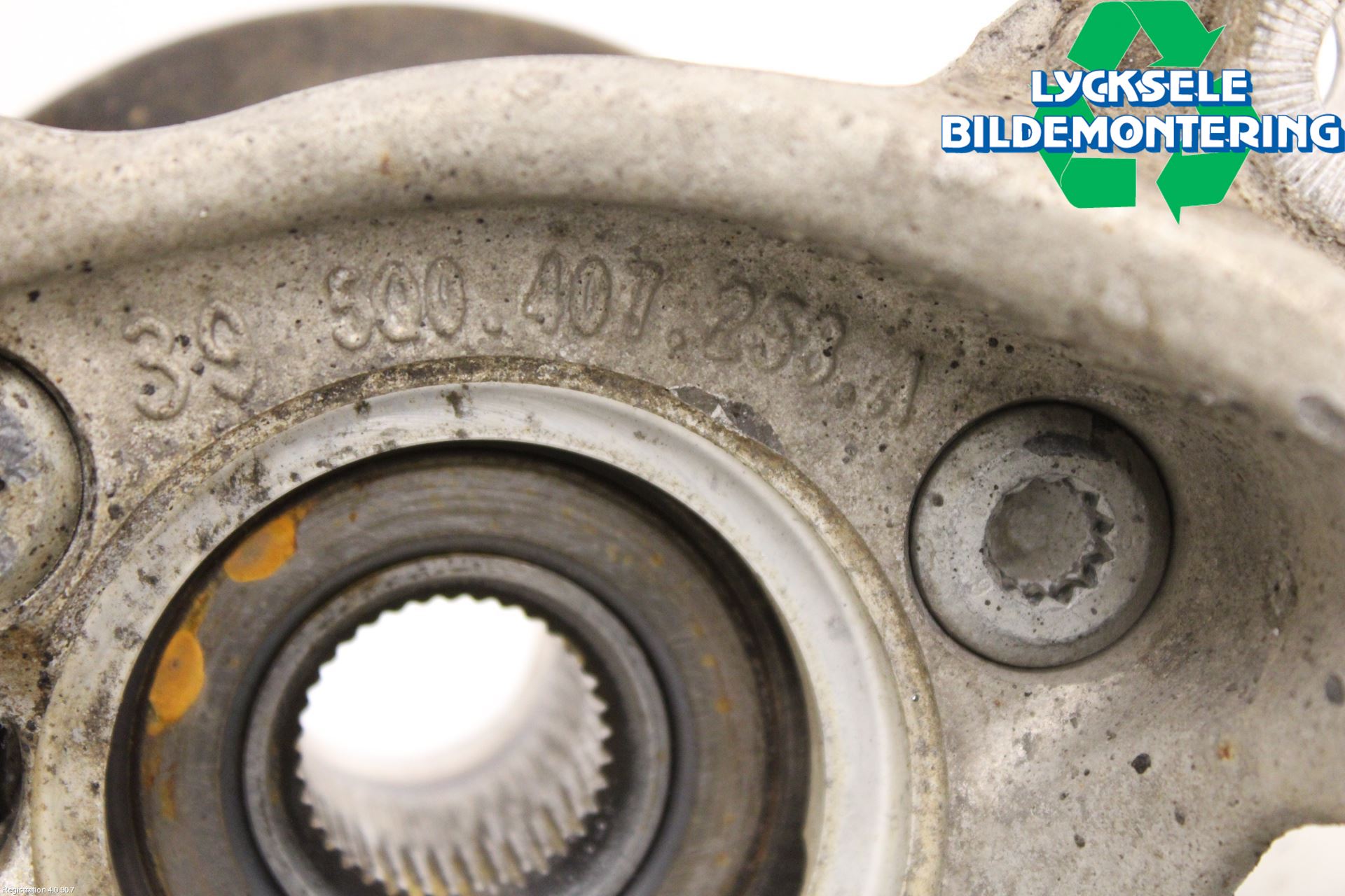 Volkswagen VW PASSAT 20-24 Styrspindel Lagerhus Hö