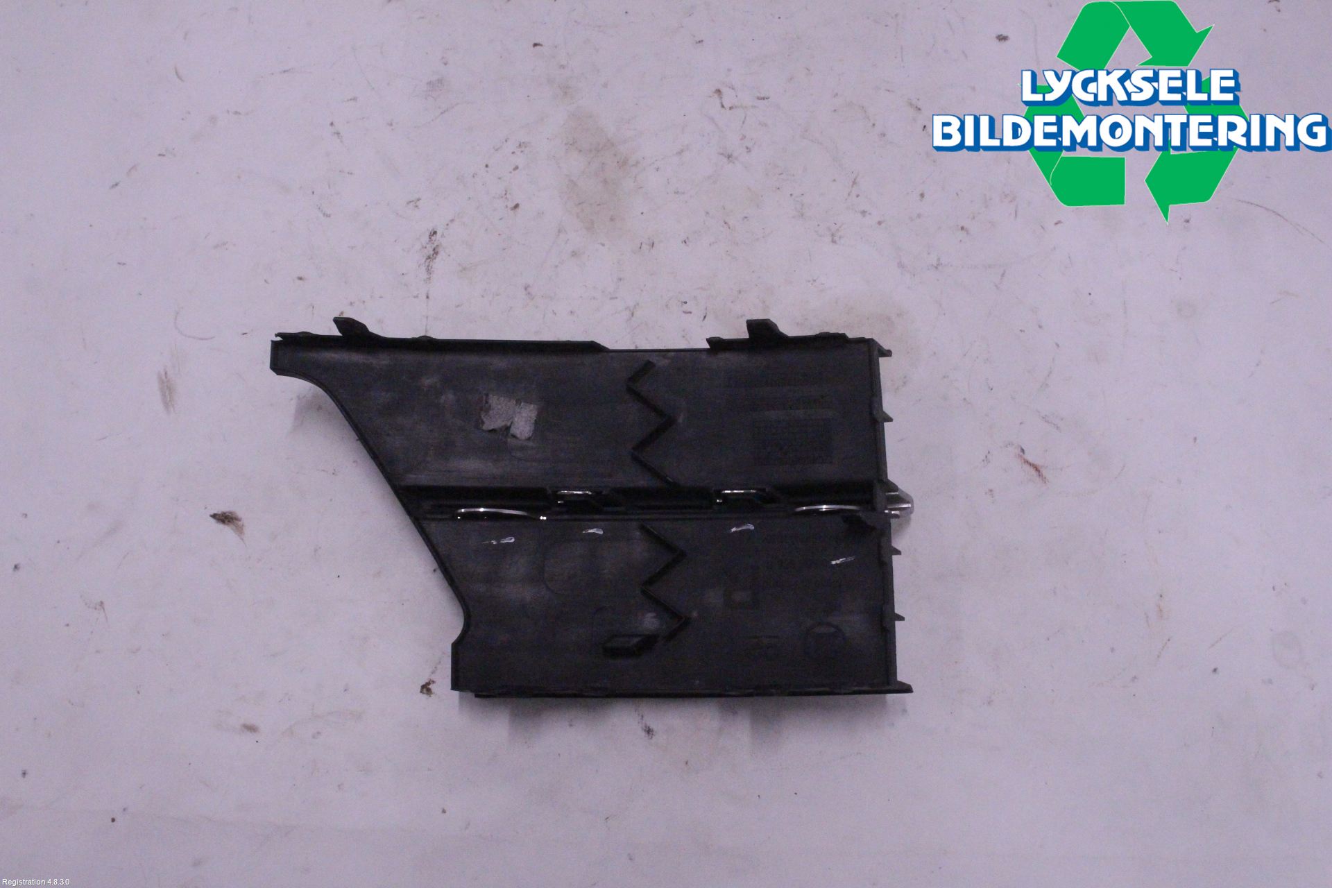 Skoda SUPERB 09-15 Stötfångardel Fram Hö