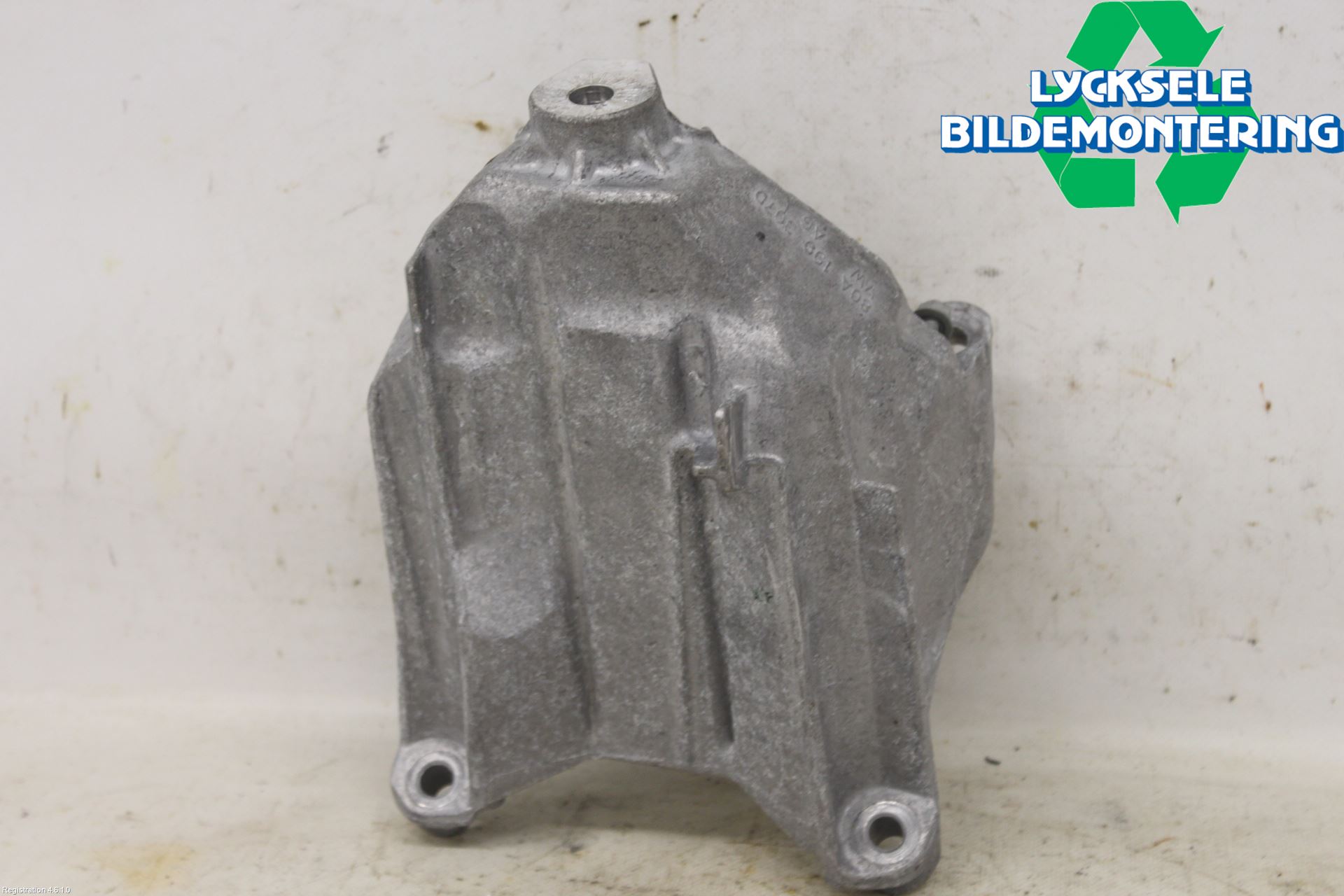 Audi Q5/SQ5 17- Motorfäste