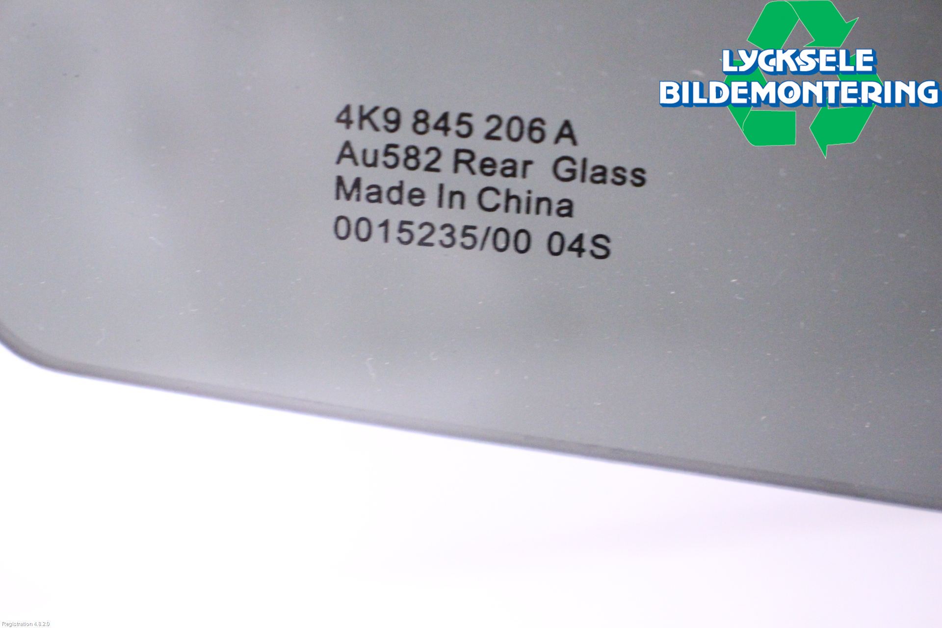 Audi A6 F2/C8 19- Dörruta Bak Höger