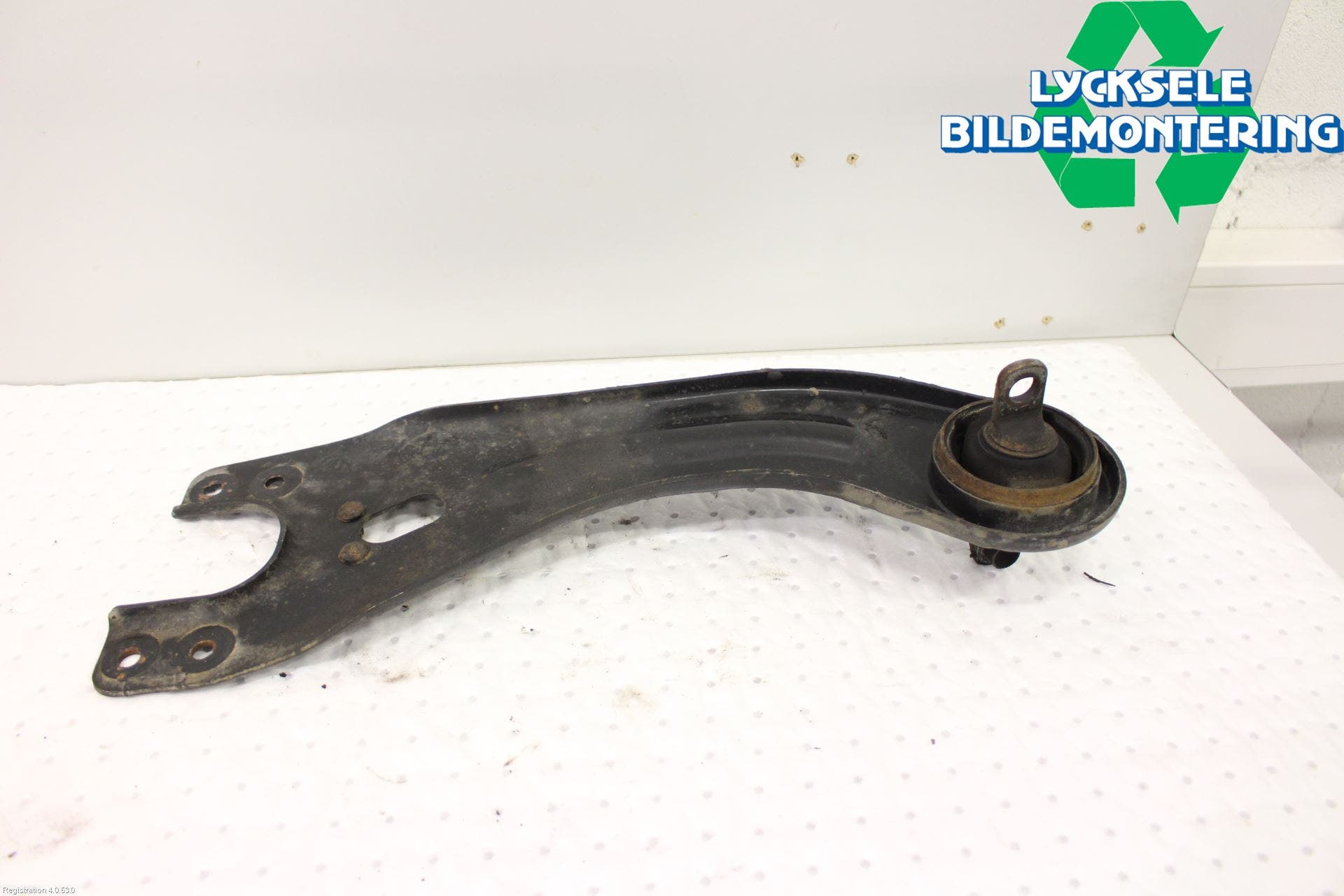 Hyundai i30 GD 13-17 Bärarm Bak Vänster