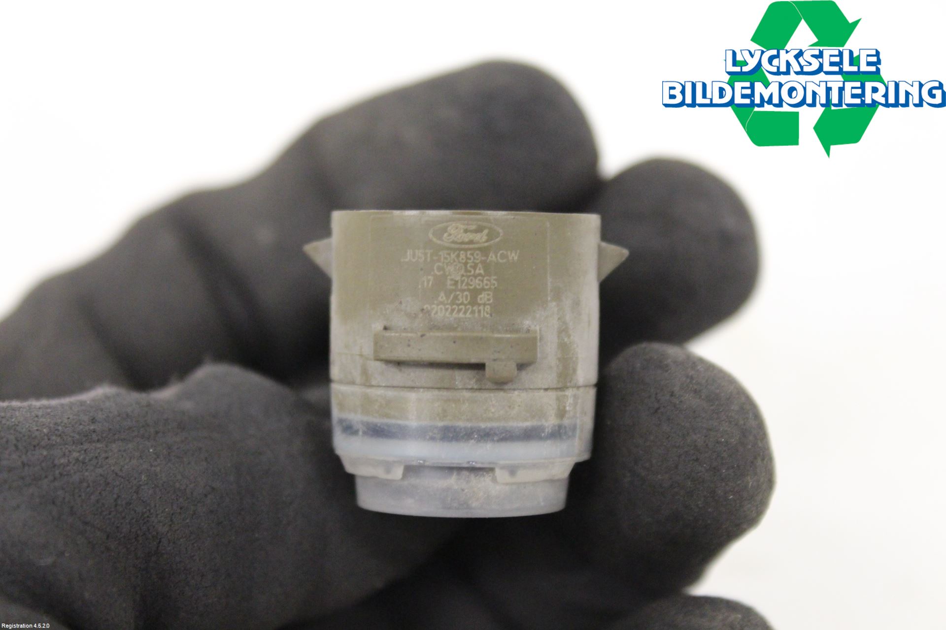 Ford MUSTANG Mach-E 21- Parkeringshjälp Frontsensor