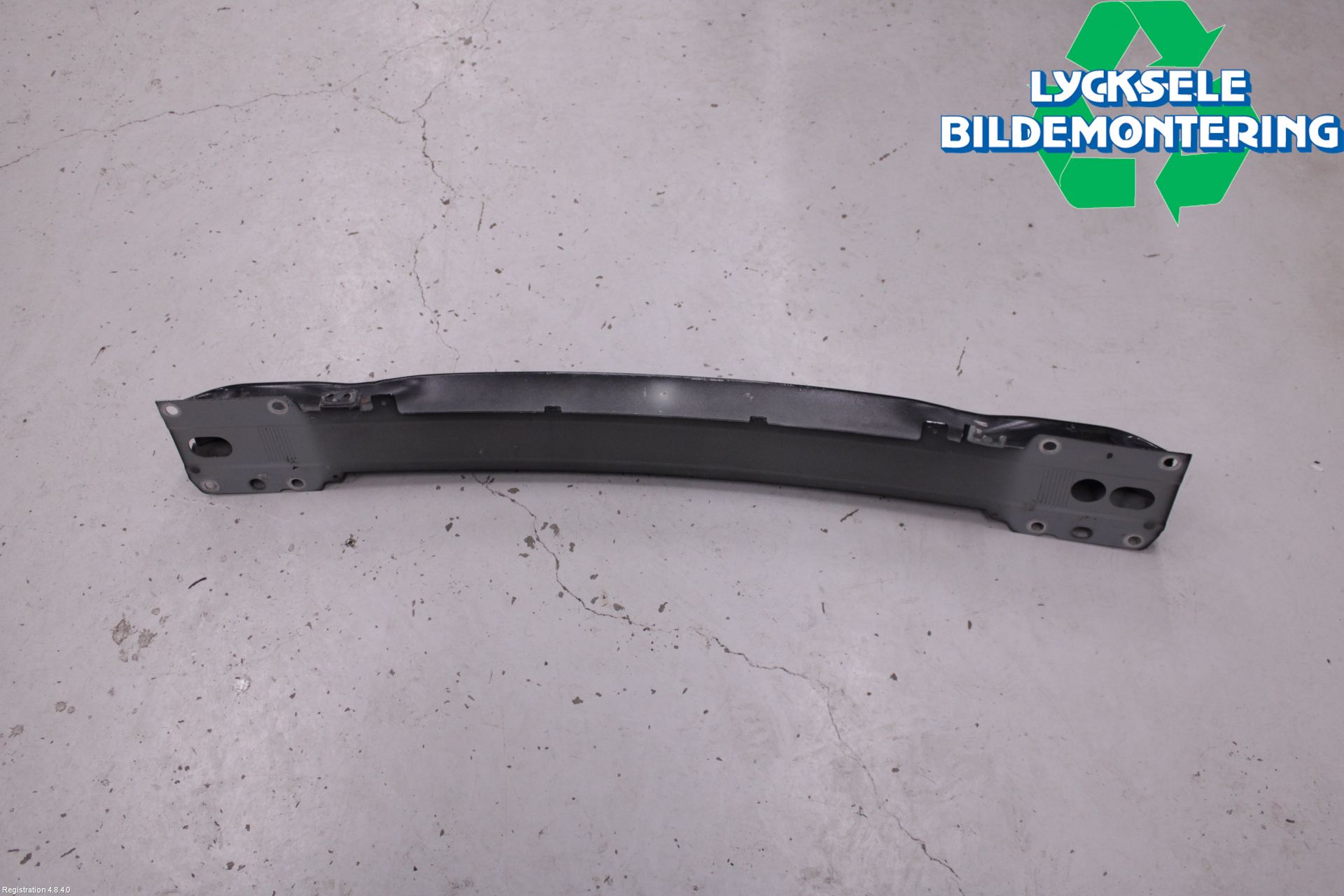 Volvo XC70 08-13 Stötfångarbalk Fram