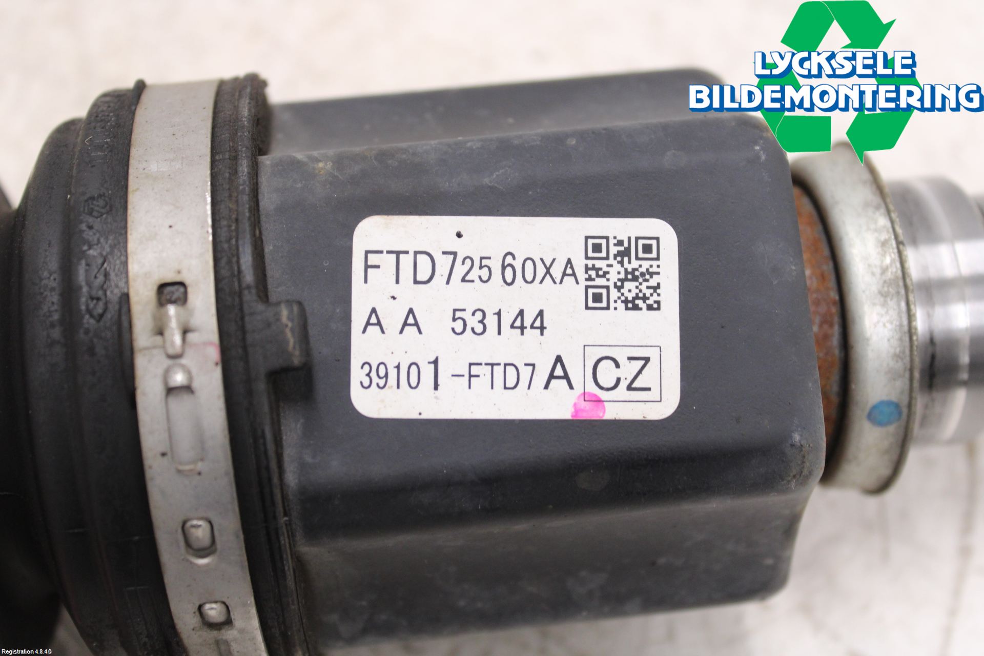 Mazda CX-3 Drivaxel Fram Vänster