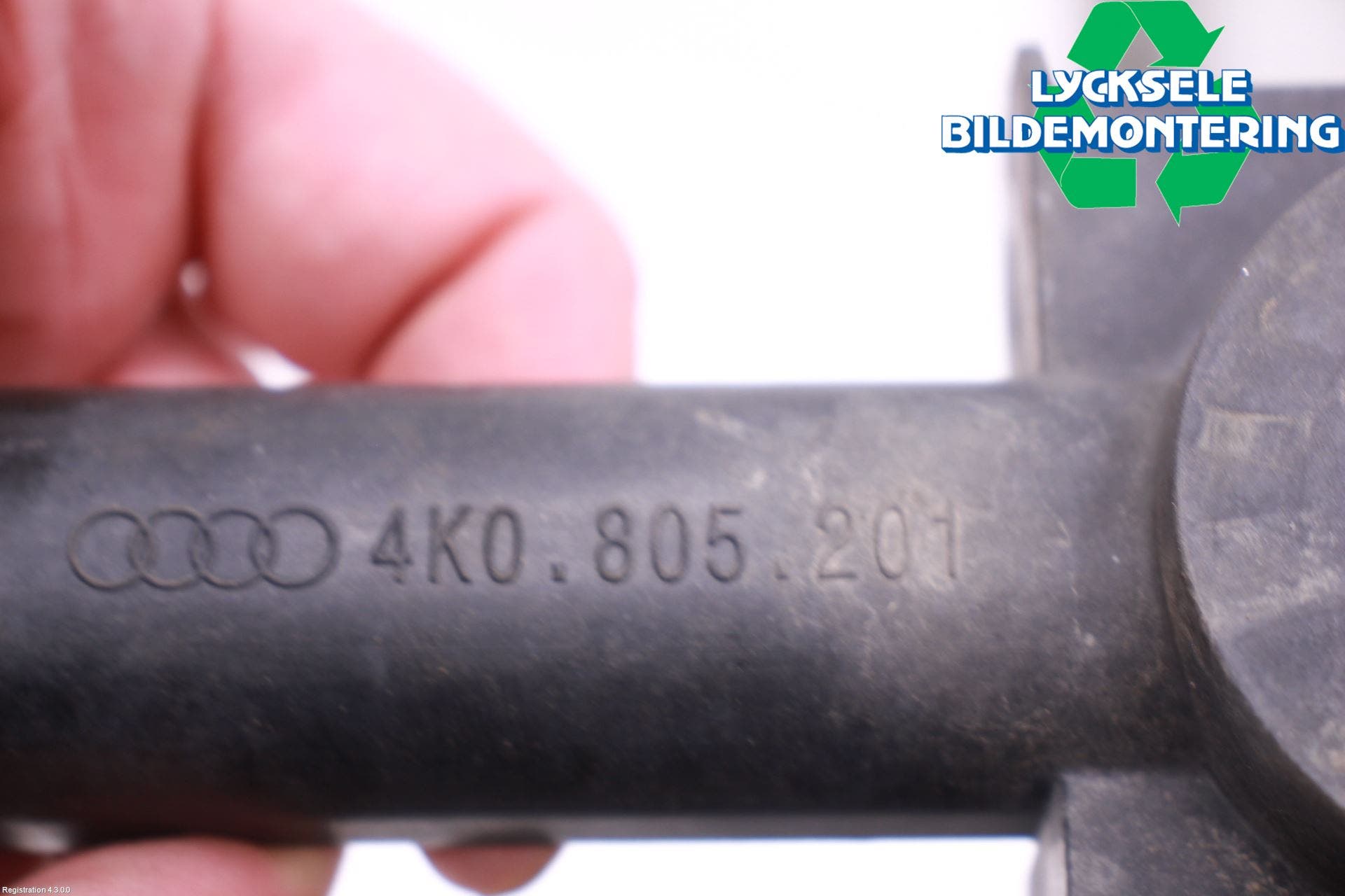 Audi A6 F2/C8 19- Kylarfäste-Ram-Balk