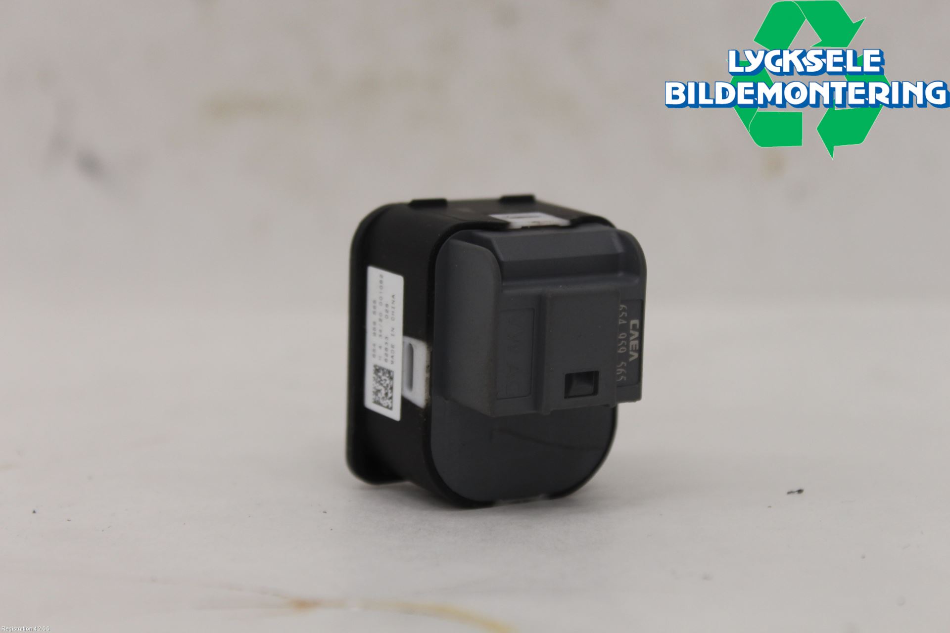 Skoda KAMIQ 20- Strömställare Spegel