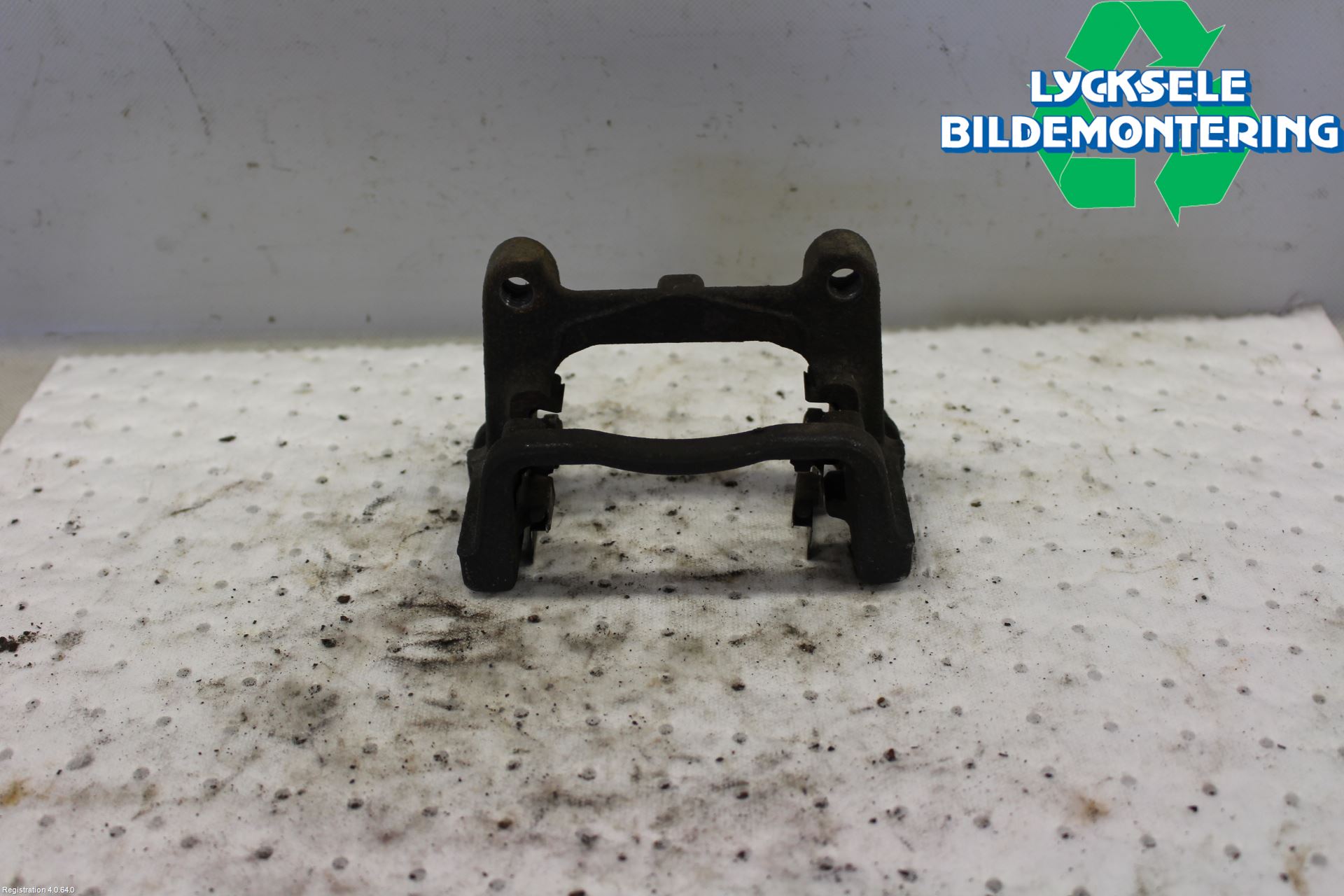 Ford MONDEO 07-15 Bromsokshållare