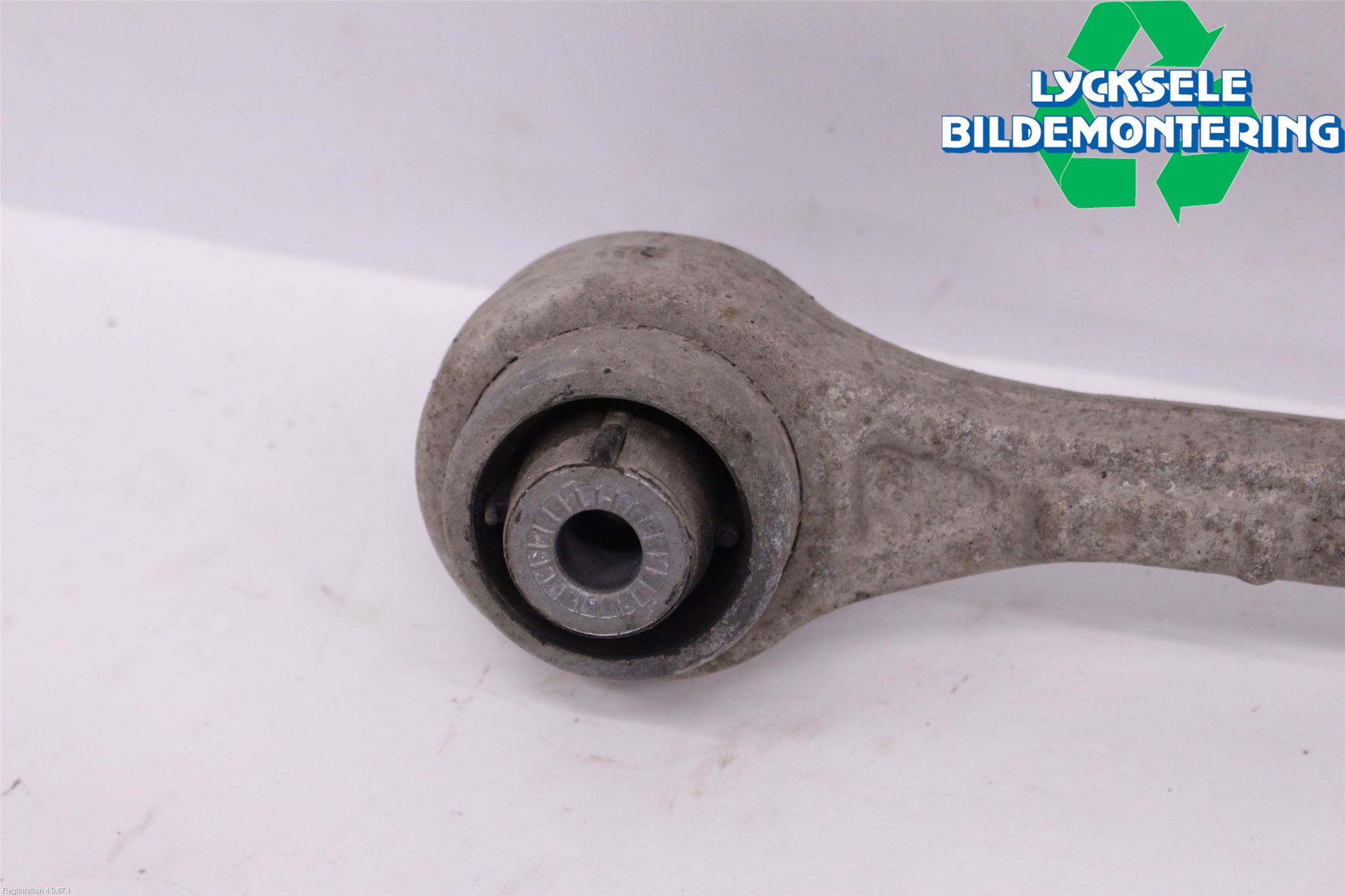 BMW 3 G20/G21/G80/G81 19- Bärarm Fram Undre Hö