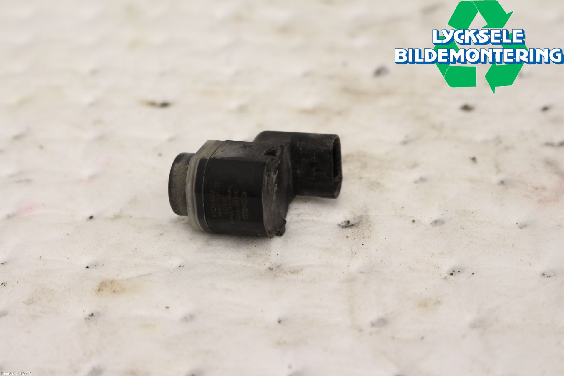 Kia SORENTO 10-14 Parkeringshjälp Frontsensor