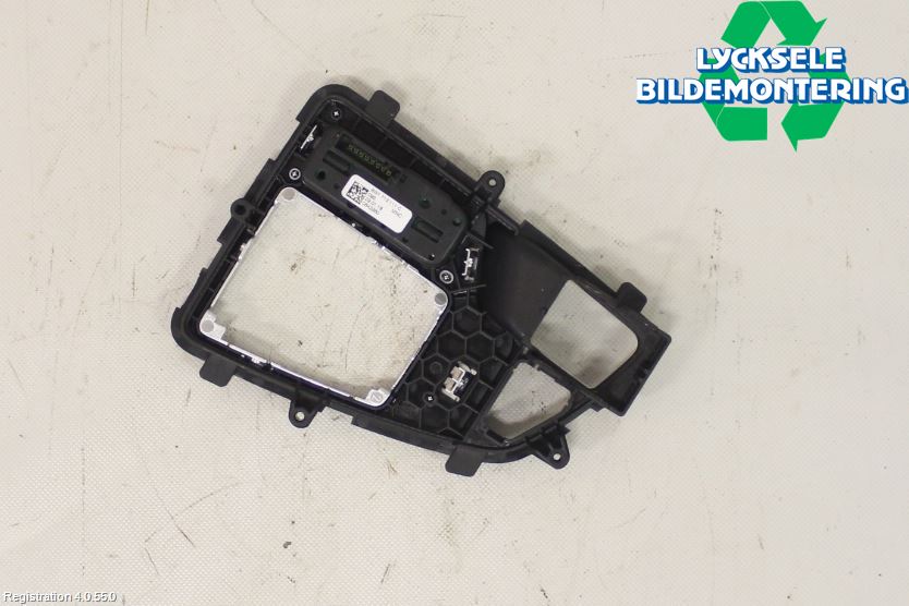 Audi A4/S4 B9 16-19 Inredning Sarg Växelspak