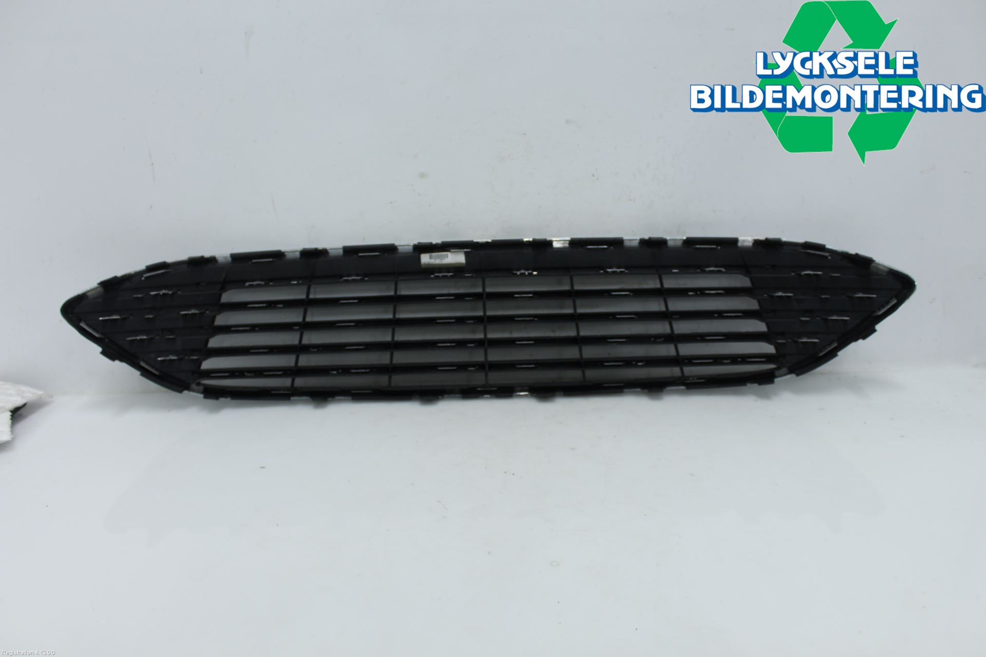 Ford FOCUS 15-18 Grill-Galler