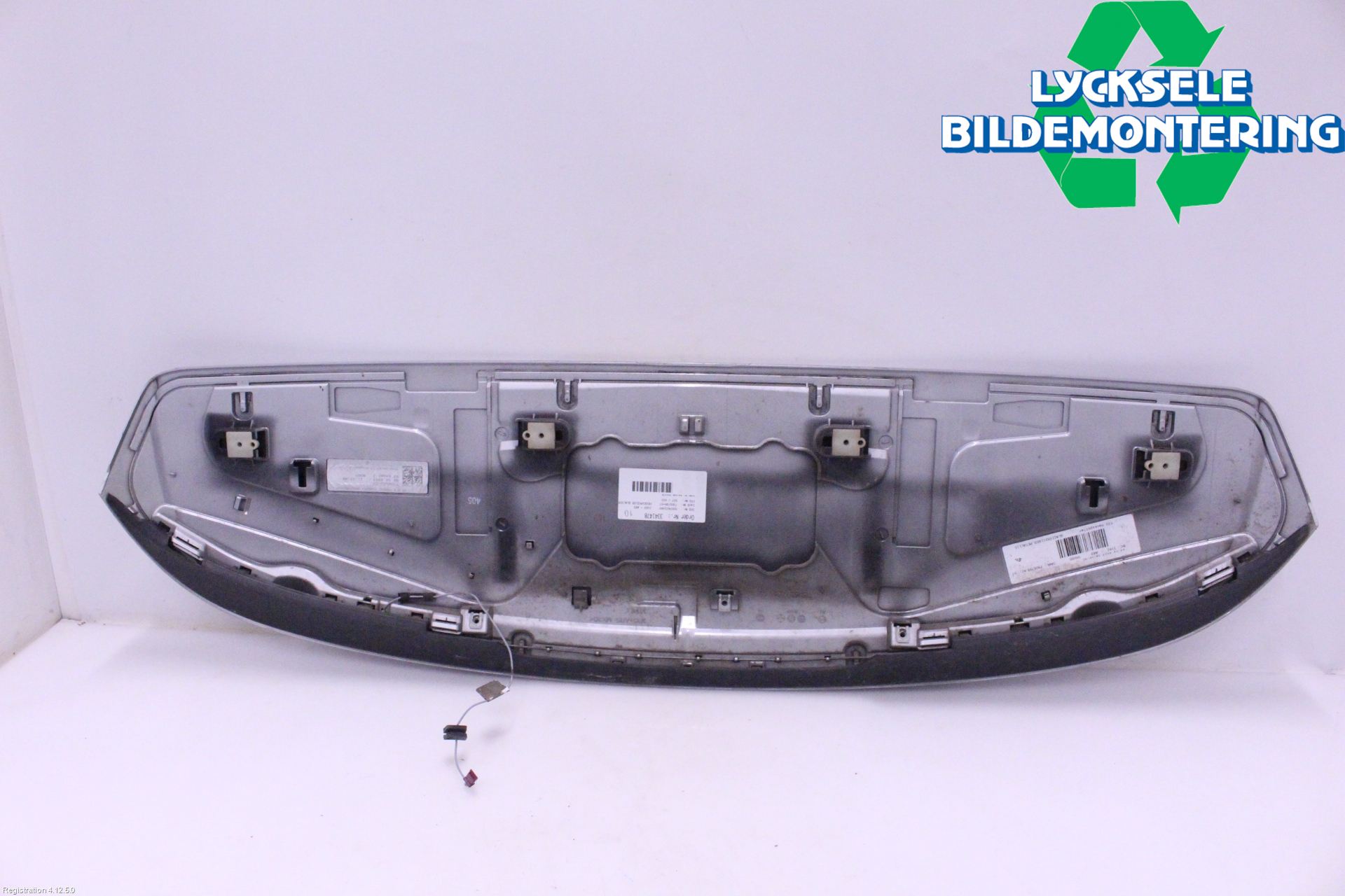BMW 3 F30/F31/F80 12-19 Lastnät