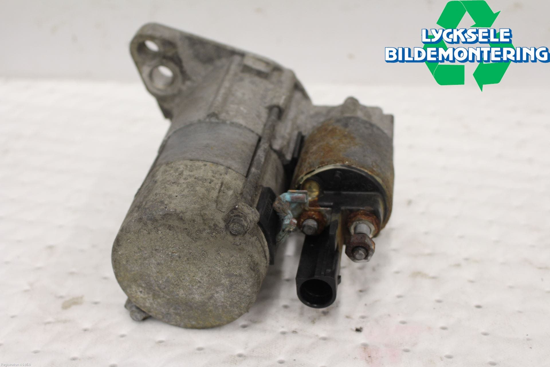 Volkswagen VW CADDY 11-15 Startmotor Diesel