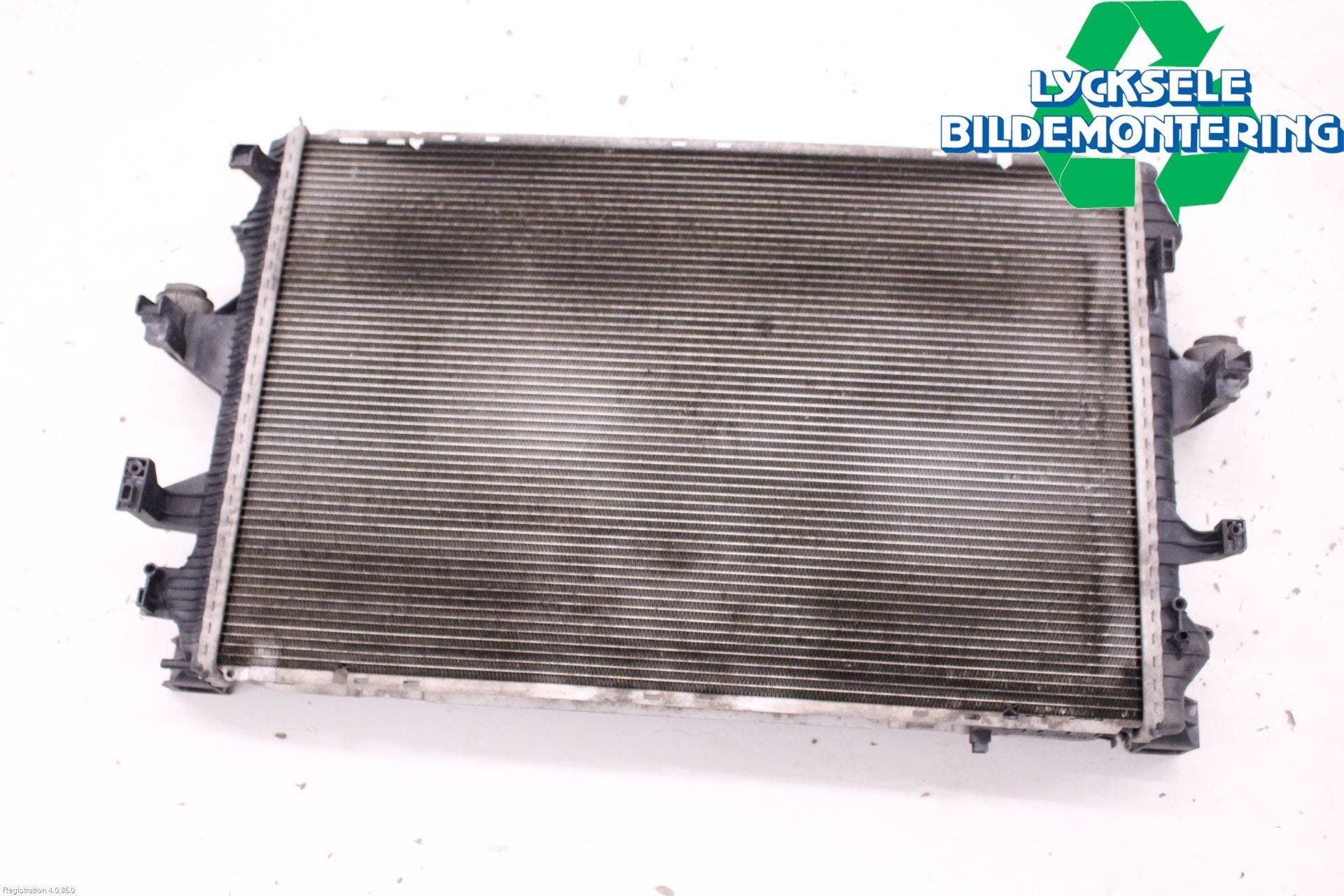 Volkswagen VW TRANSP/CARAVELLE (T5) 04-15 Kylare Aut