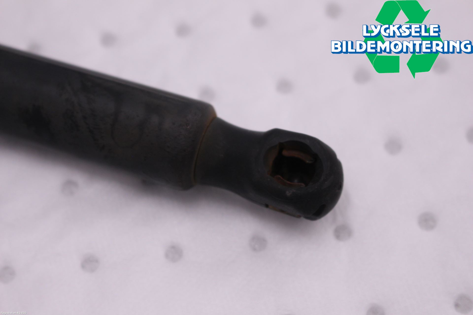 Volkswagen VW GOLF VI 09-13 Gasfjäder Baklucka