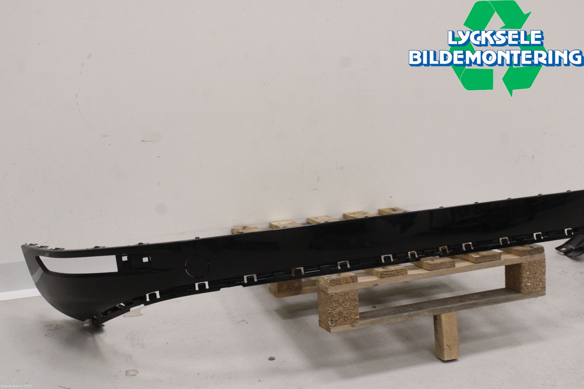 Volkswagen VW TOUAREG 7P 11-18 Spoiler Bak