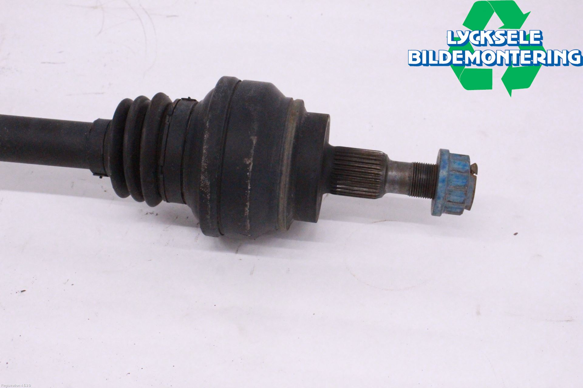 Mercedes-Benz MB VITO/V-KLASS (W640,W447,W448) 14- Drivaxel Bak Höger