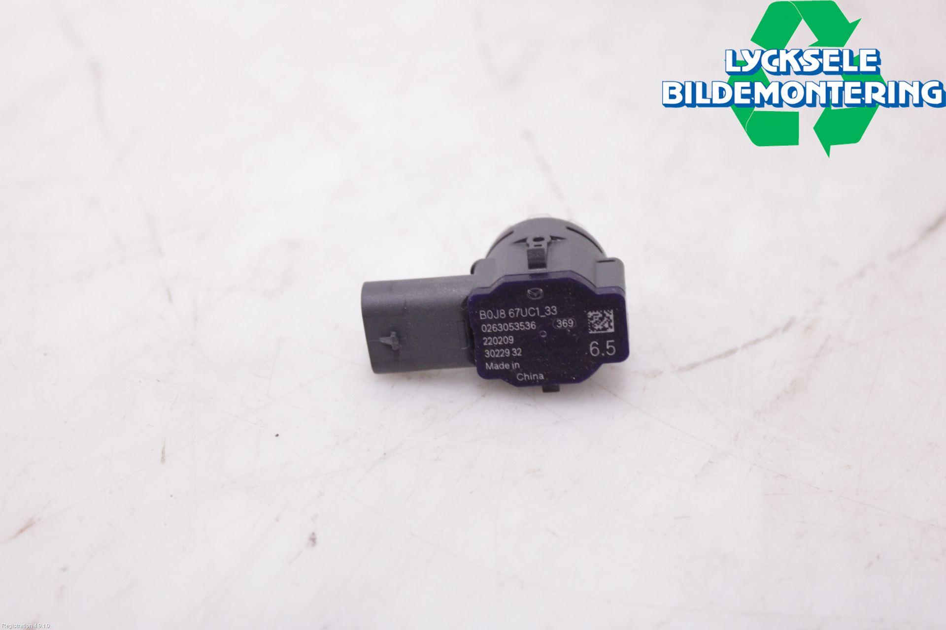 Mazda MX-30 20- Parkeringshjälp Frontsensor