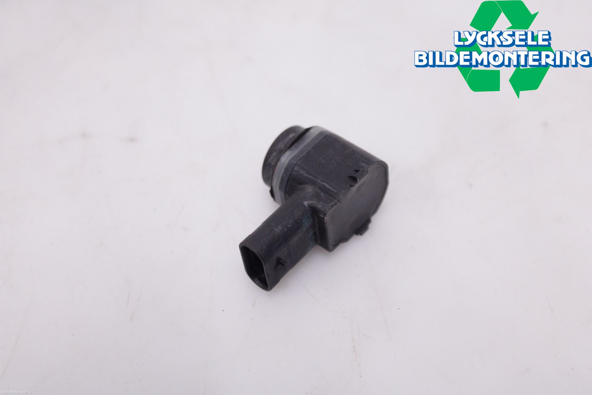 Volkswagen VW PASSAT 11-14 Parkeringshjälp Frontsensor