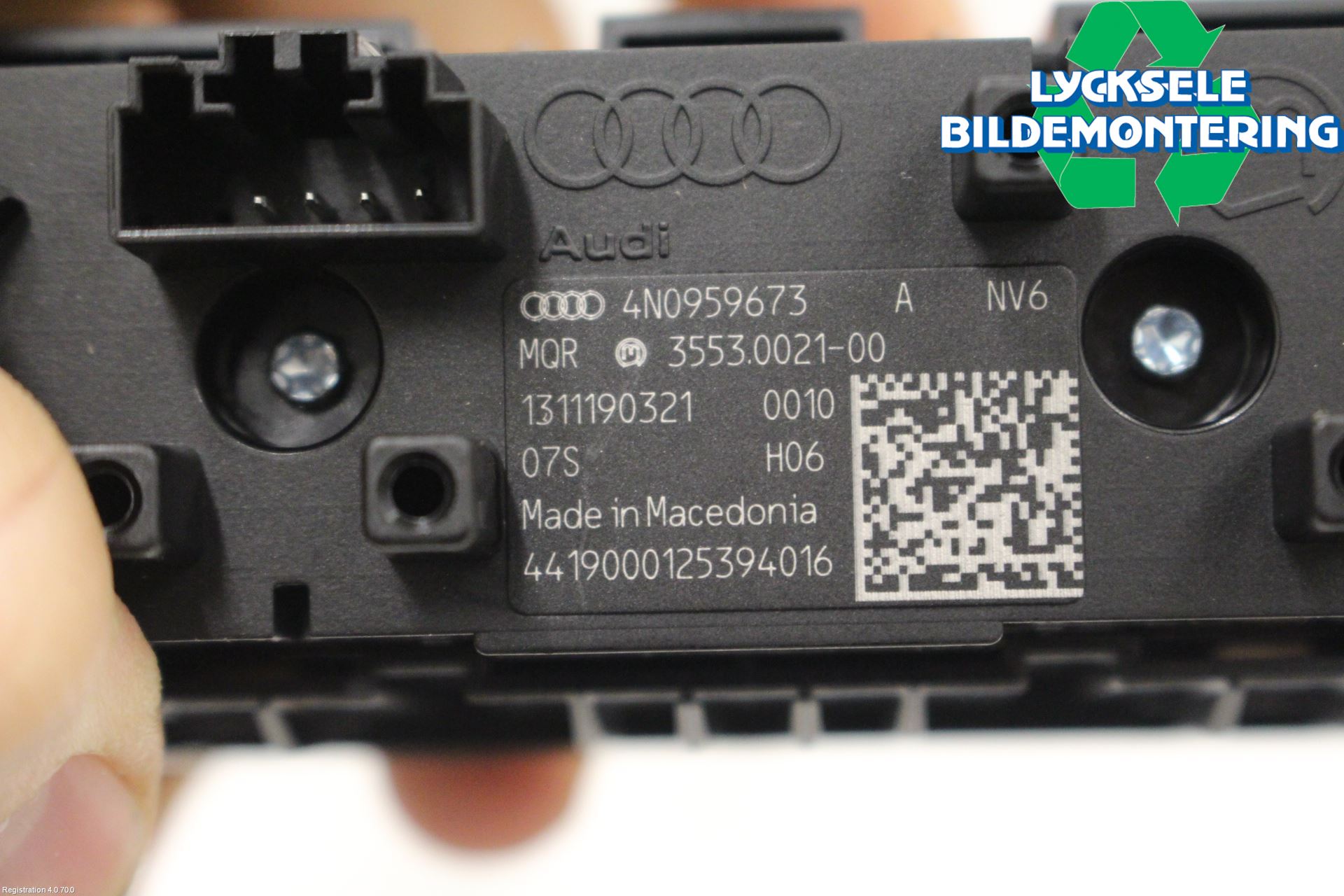 Audi A6 F2/C8 19- Strömställare Multifunktion