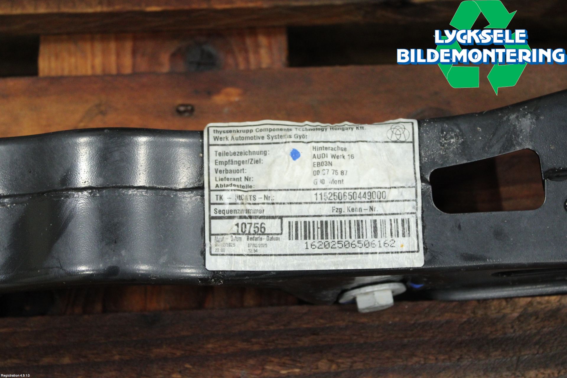 Audi Q3 F3 19- Bakaxelbalk