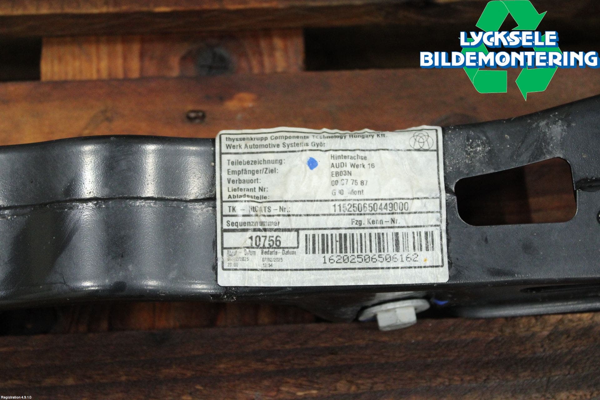 Audi Q3 F3 19- Bakaxelbalk