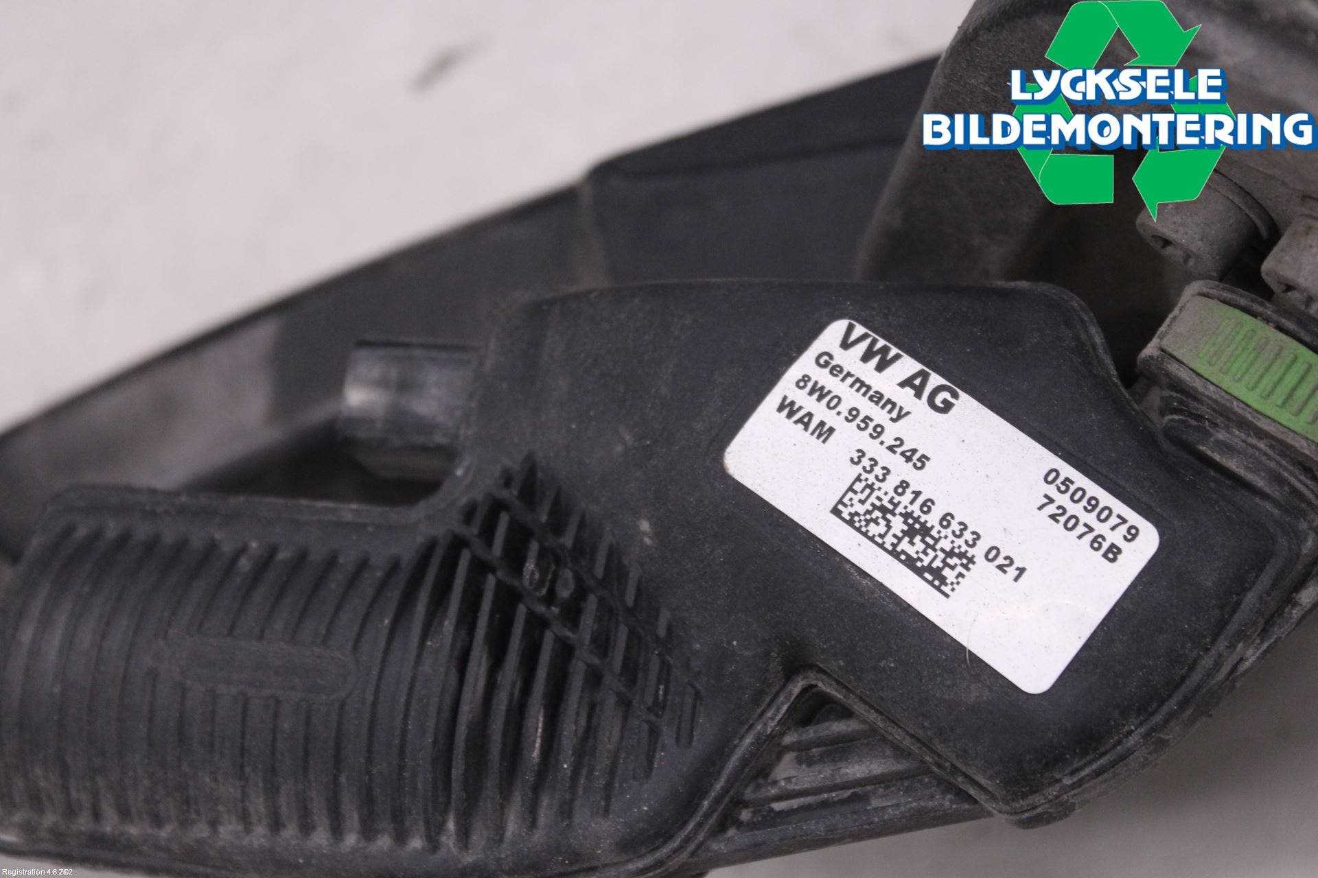 Audi A6 F2/C8 19- Dragkrok