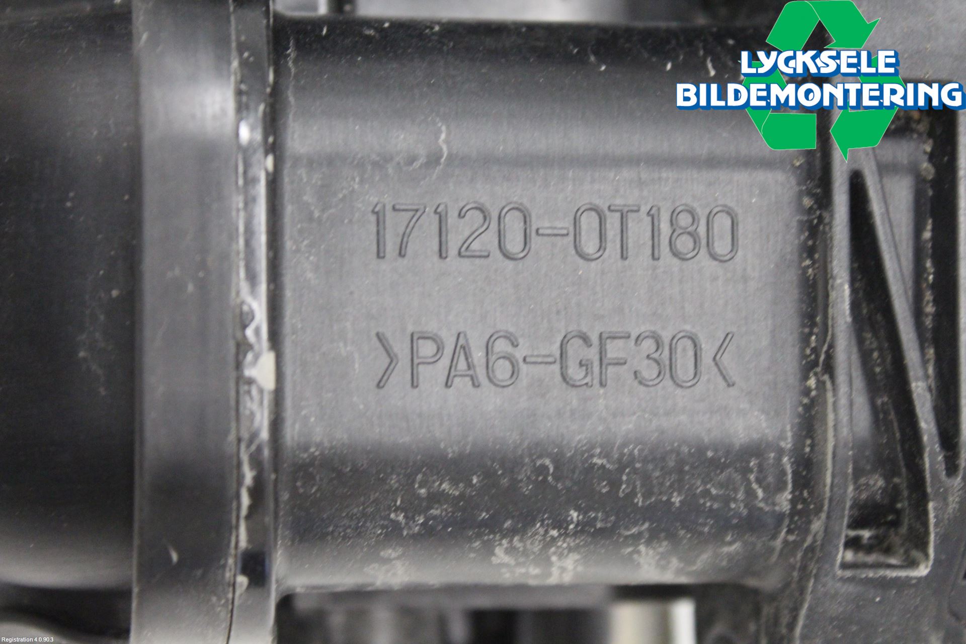 Toyota COROLLA 19- Grenrör Insug