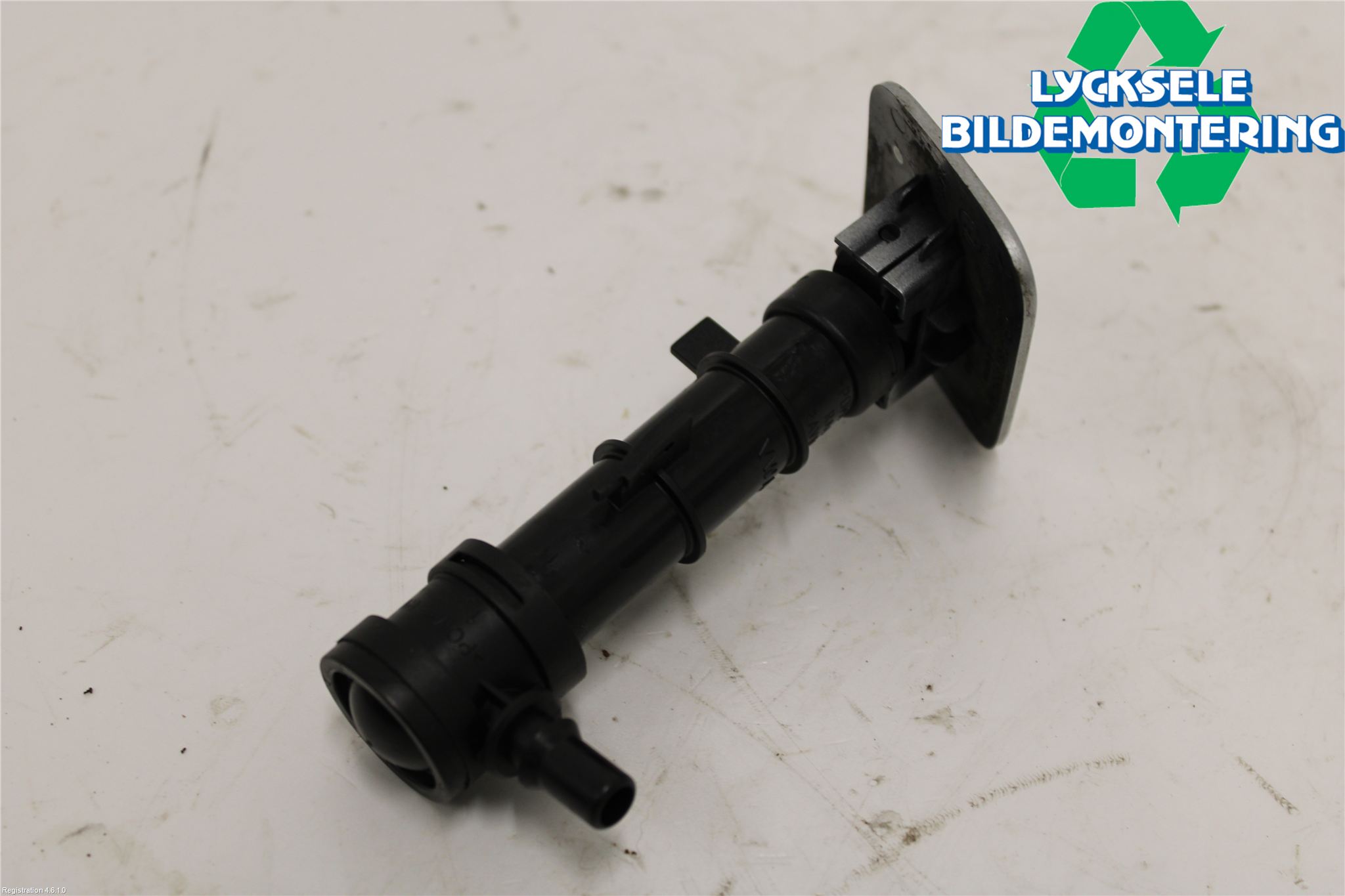 Skoda YETI Spolarmunstycke Strålkastare