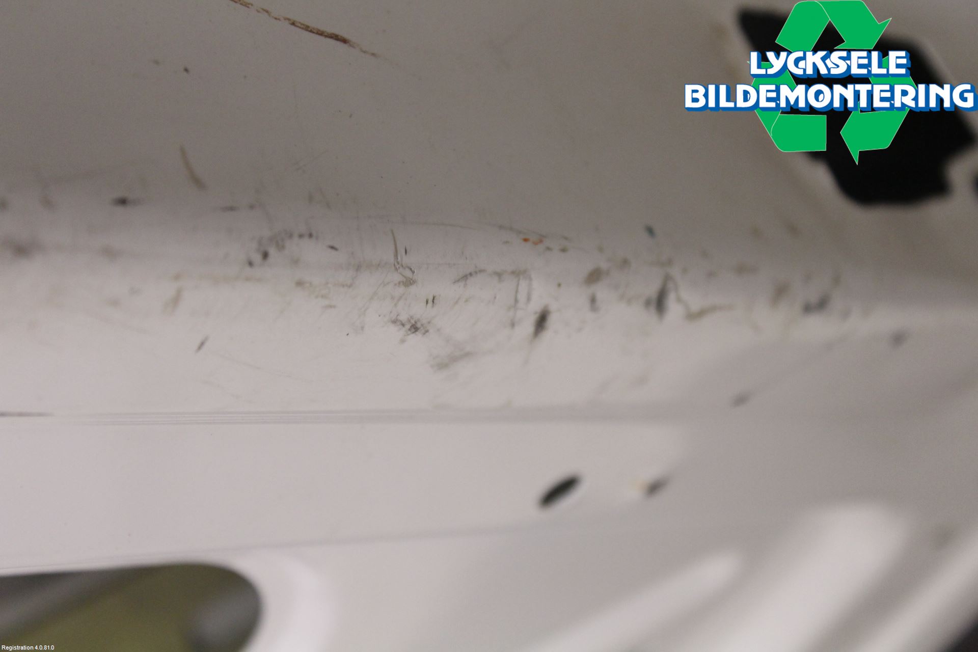 Volkswagen VW CADDY      04-10 Dörr Bak Van-Skåp Höger