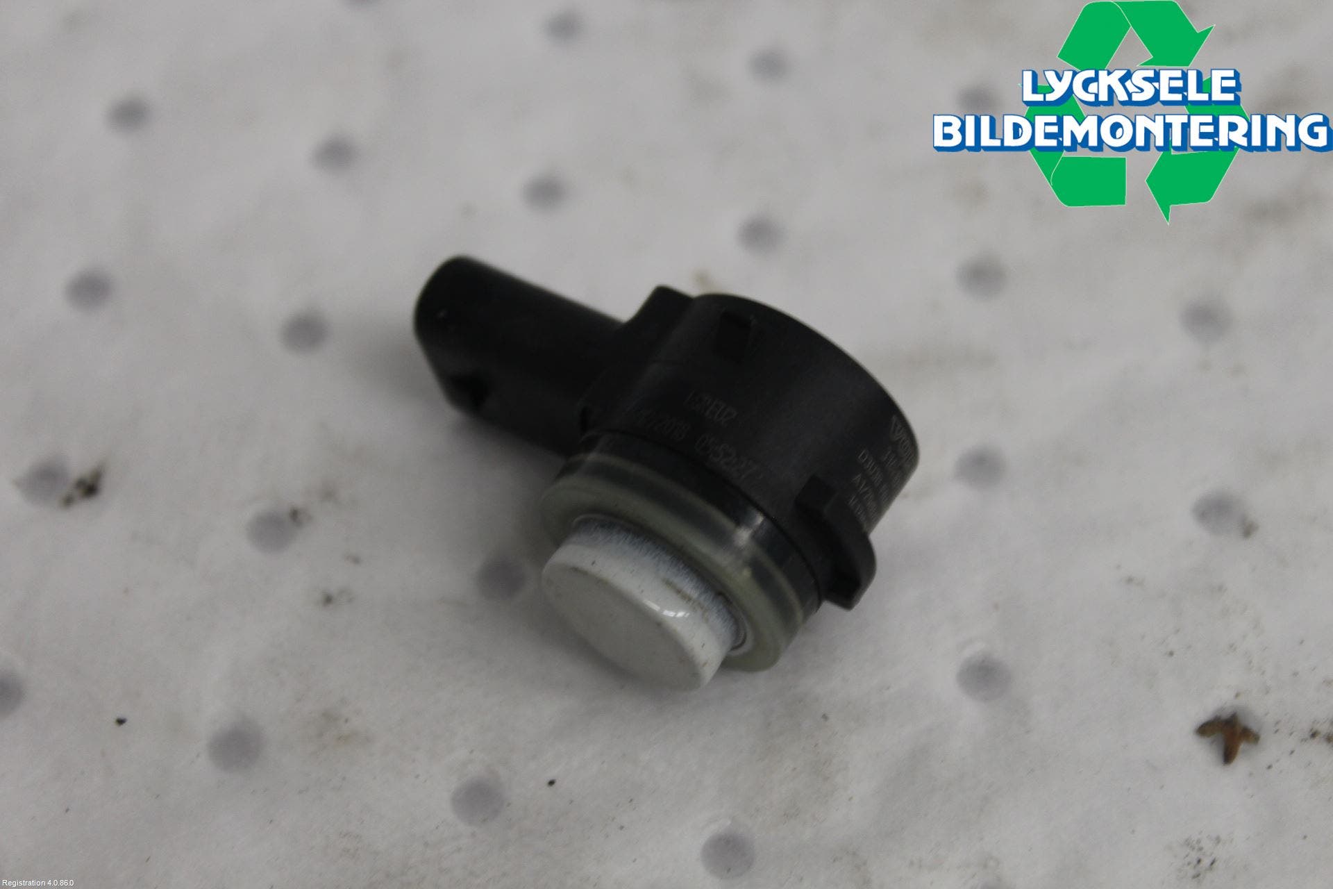 Volvo V90 CROSS COUNTRY 17->> Parkeringshjälp Backsensor