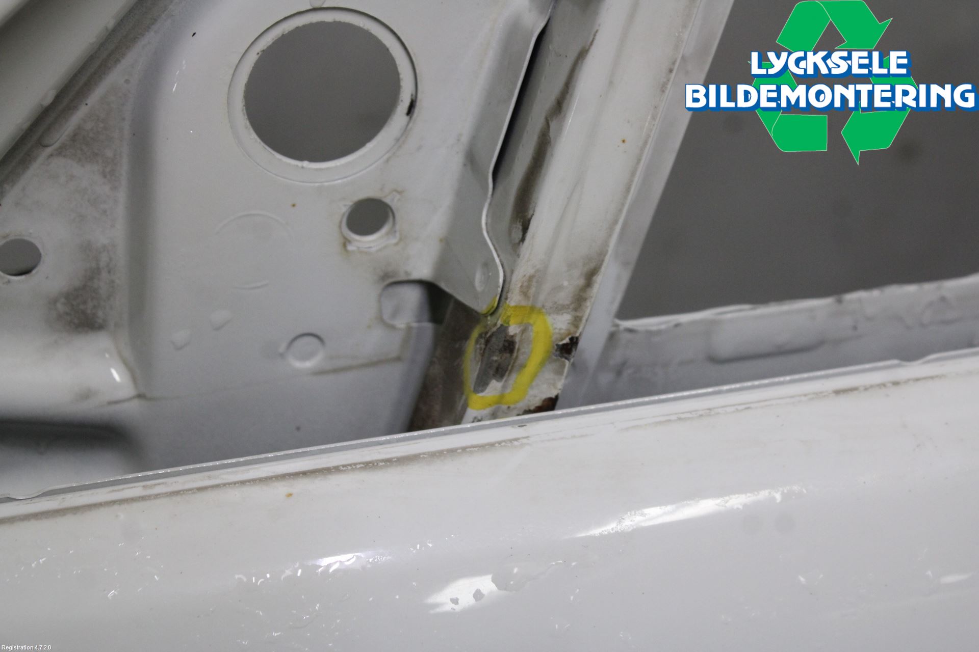 BMW 3 E90/91 SED/TOU 05-12 Dörr Fram Vänster