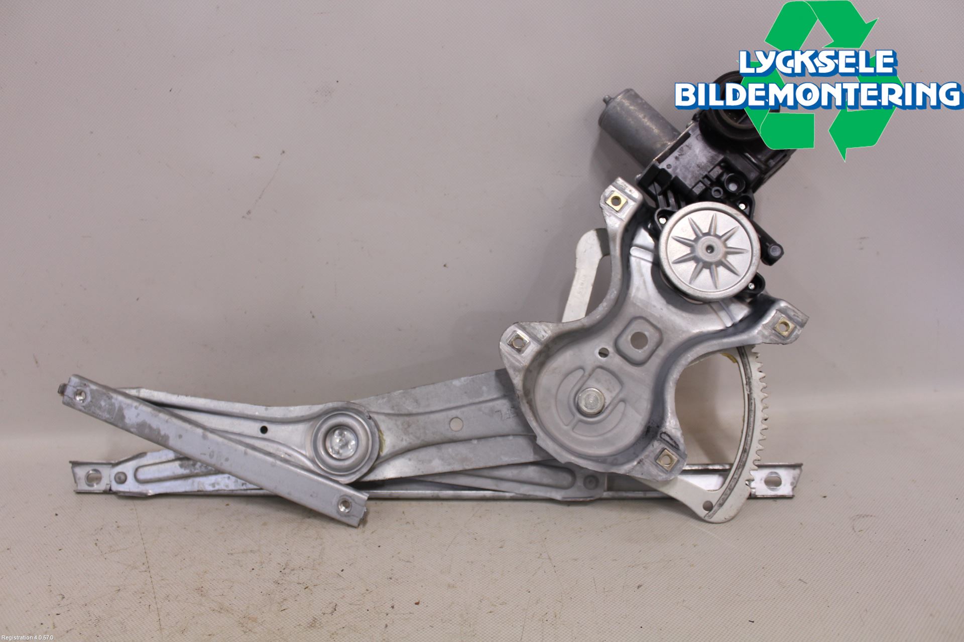 Toyota C-HR 16-23 Fönsterhiss El Kompl