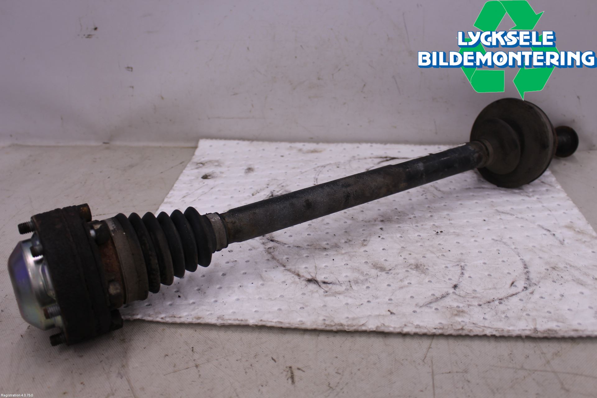 Audi A5 07-16 Drivaxel Bak Höger