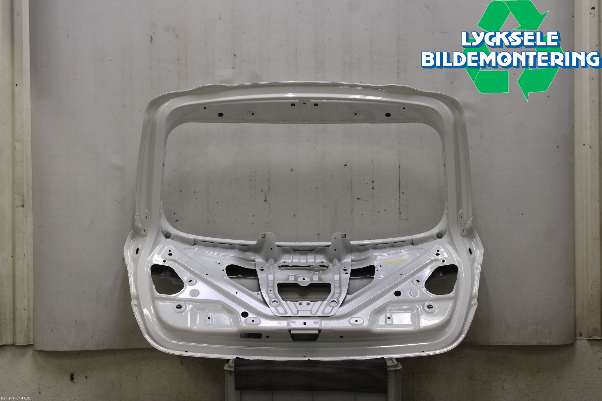 BMW 3 F30/F31/F80 12-19 Baklucka Kombi