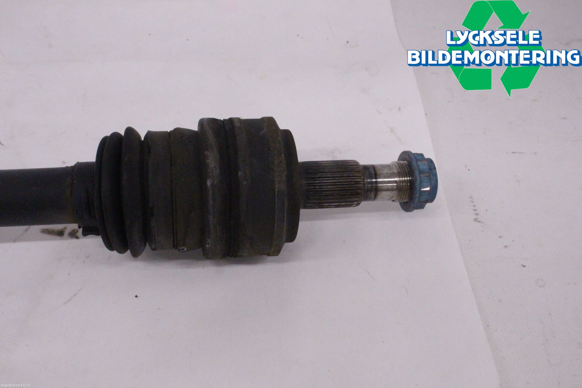 Mercedes-Benz MB GLC-KLASS (X253/C253) 15-22 Drivaxel Bak Höger