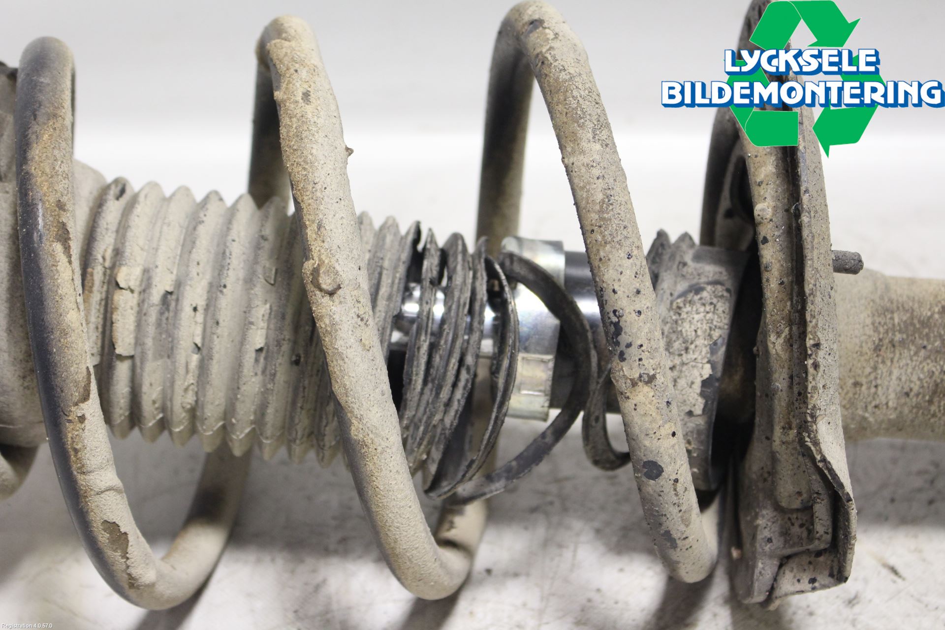 Mitsubishi OUTLANDER 13-21 Fjäderben Fram Höger