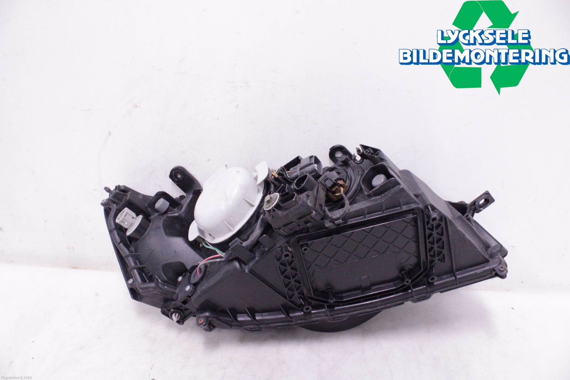 Subaru LEGACY    04-06 Strålkastare Vänster