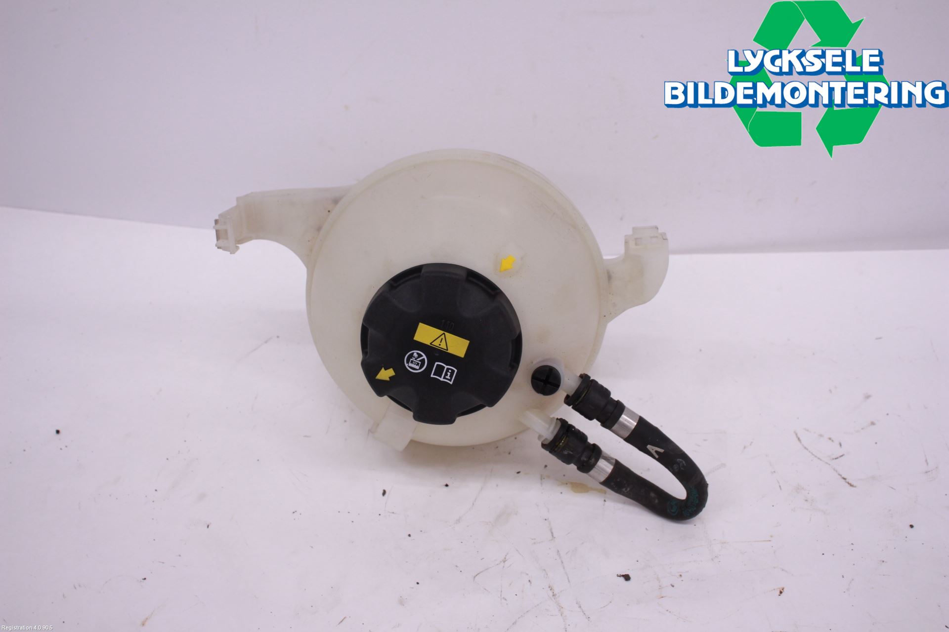 BMW 5 G30/G31/F90 17-23 Expansionstank