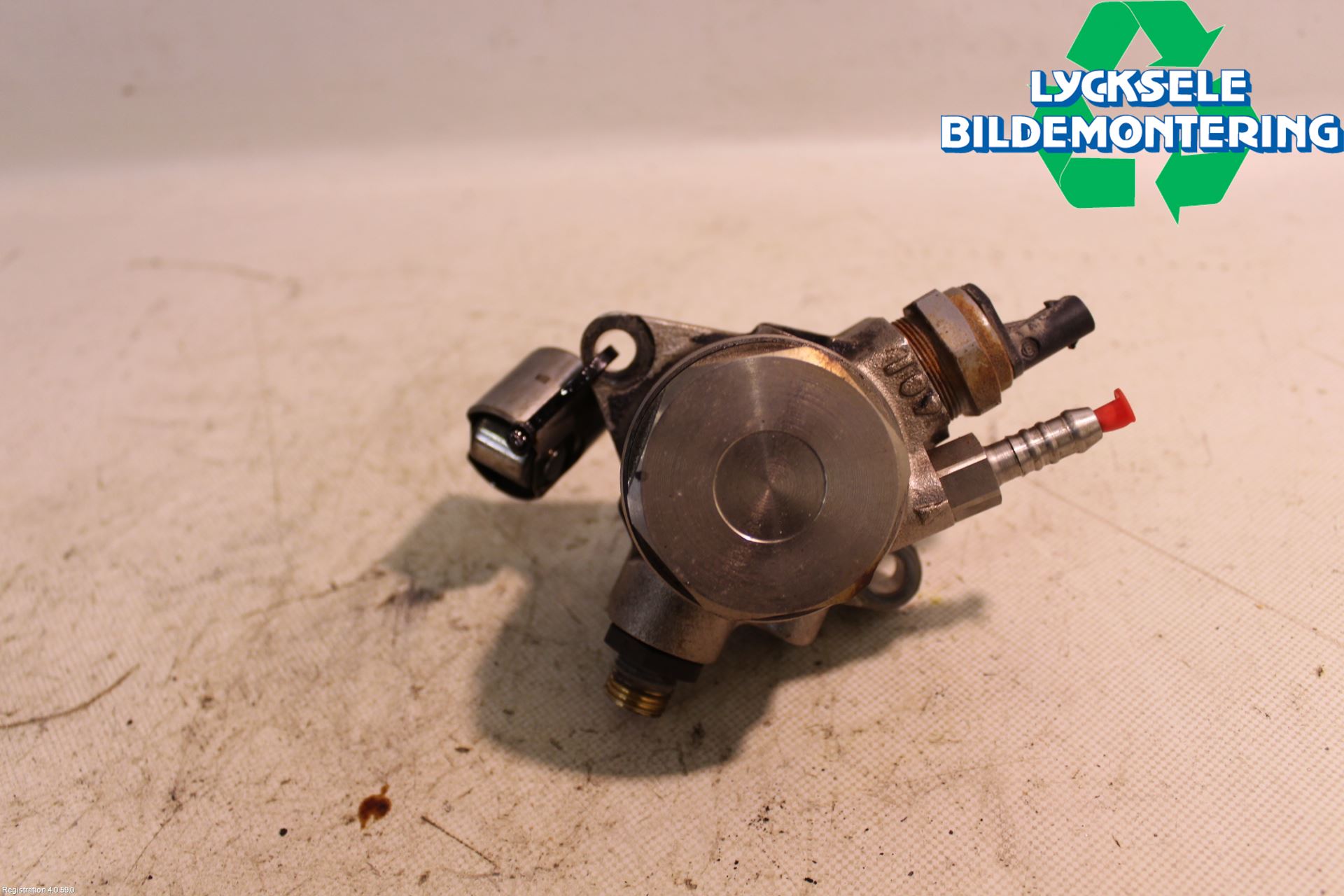 Volkswagen VW POLO 10-17 Bränslepump Mek